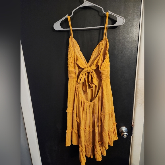 Large Rue 21 Mustard Yellow Boho Dress - Picture 2 of 3